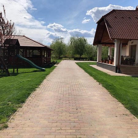 Kiscsere Vendégház Kallosemjen Exterior foto